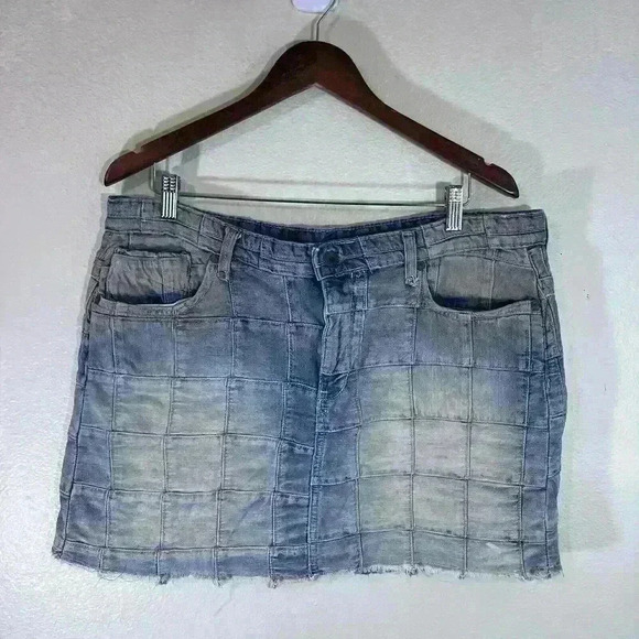 Rare Vintage 90’s PJ & Co Quilt Design Denim Mini Skirt Woman’s Size 14 - Picture 1 of 5